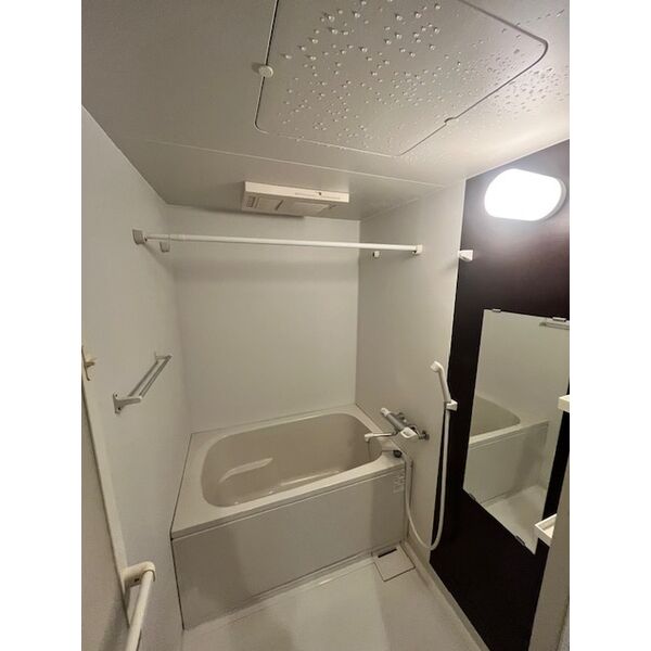 バス・シャワールーム　★バス