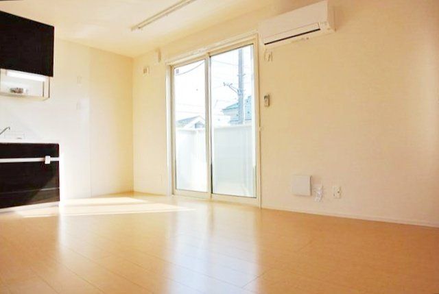 居室・リビング　☆明るいリビング☆