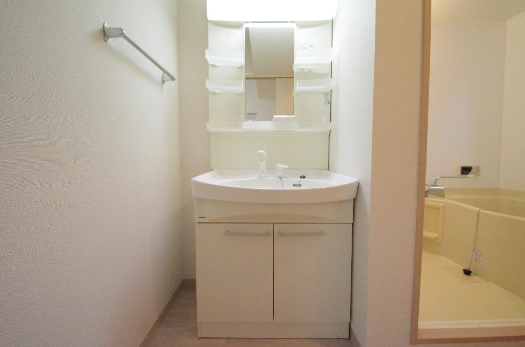 洗面設備　洗髪洗面化粧台