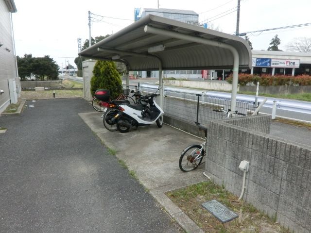 その他共有部分　敷地内の駐輪場です