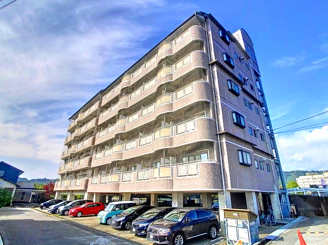 建物外観　2024年11月撮影