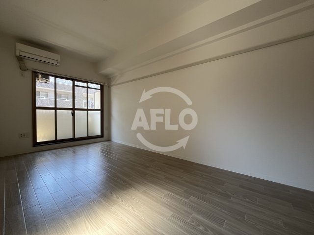 居室・リビング　リュミエール江坂　洋室