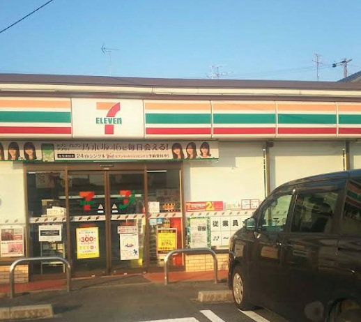 コンビニ　セブン－イレブン　江南前飛保町店（コンビニ）まで300m