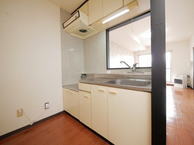 キッチン　※他号室のお写真です