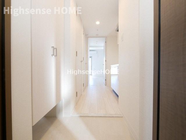 玄関　落ち着いた玄関です