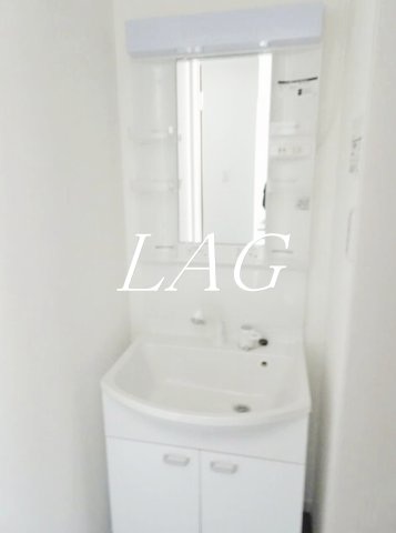 洗面設備　洗面台です。