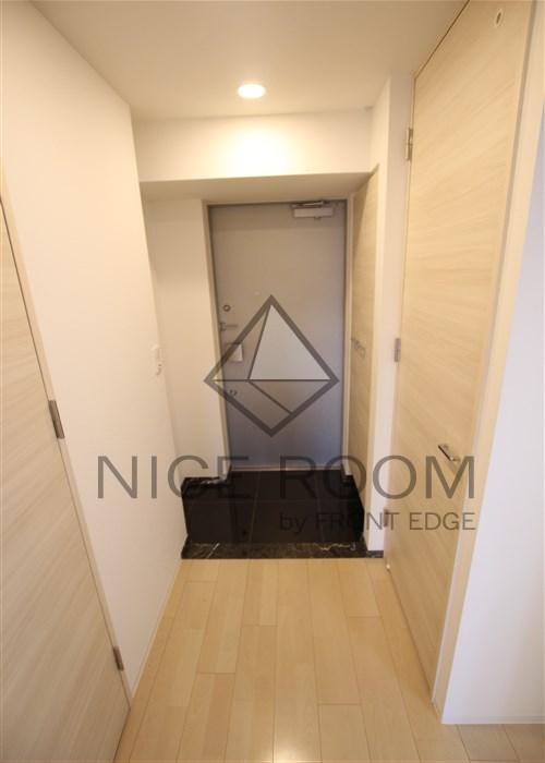 玄関　レジュールアッシュザ・パークフロント　玄関