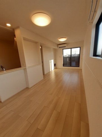 居室・リビング　使いやすい居間です