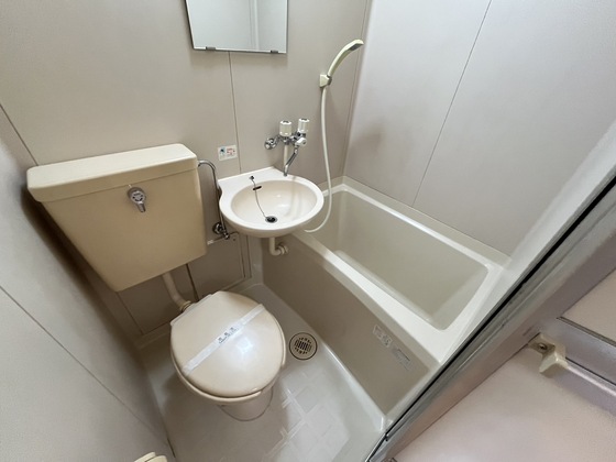 バス・シャワールーム　※別号室の写真です。