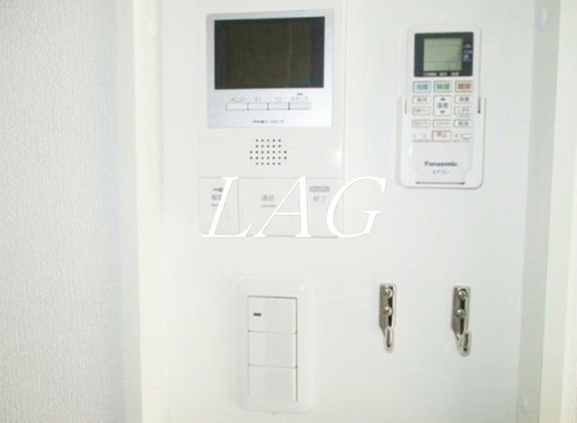 セキュリティ　モニター付きインターホンです。