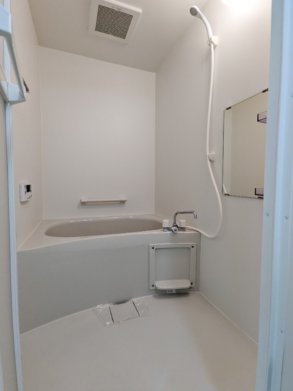 バス・シャワールーム　図面と現状に相違がある場合には現状を優先