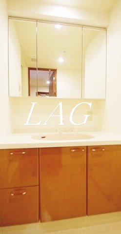 洗面設備　独立洗面台です。