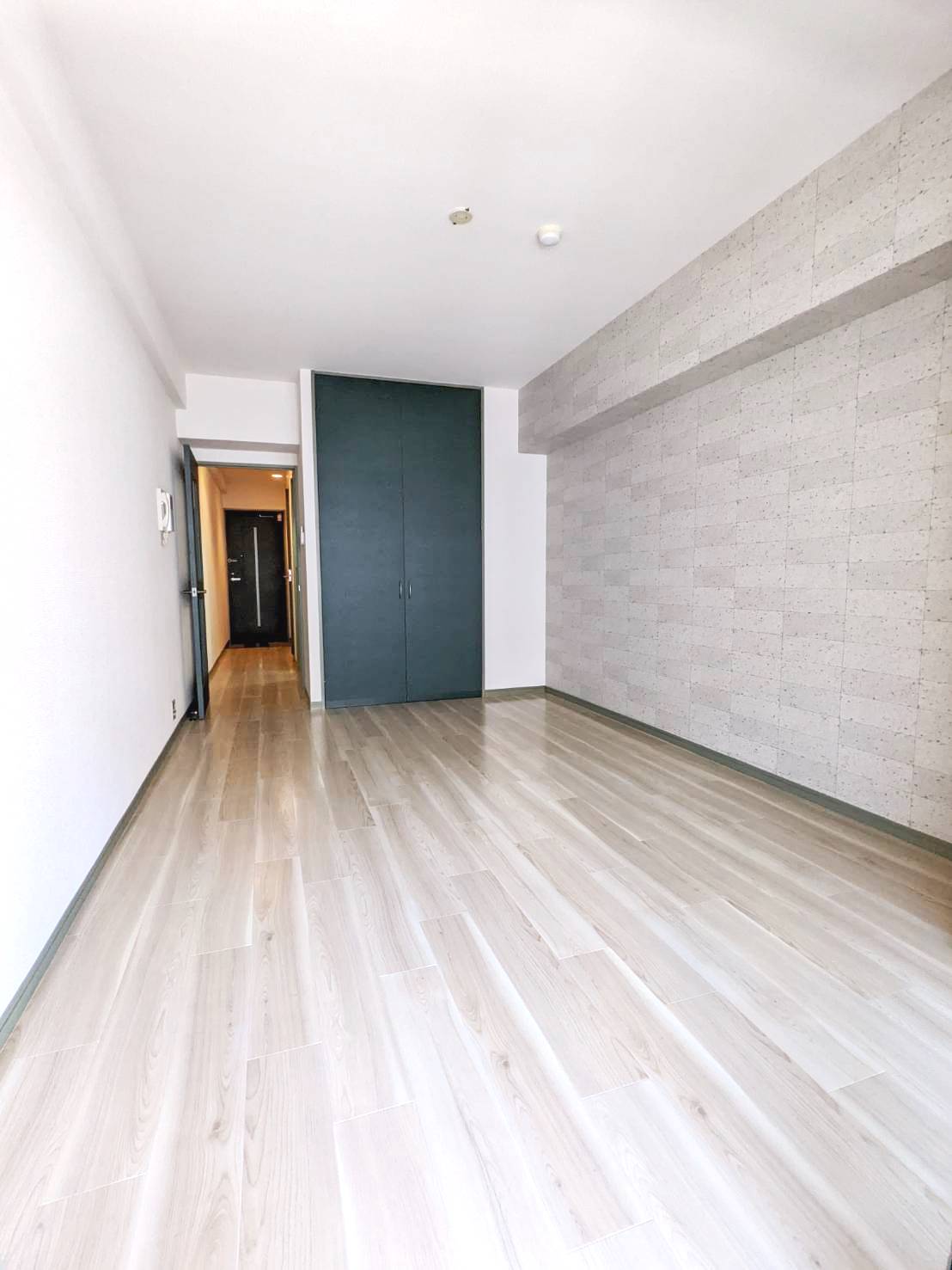 居室・リビング　※写真は同型タイプ、現況優先。