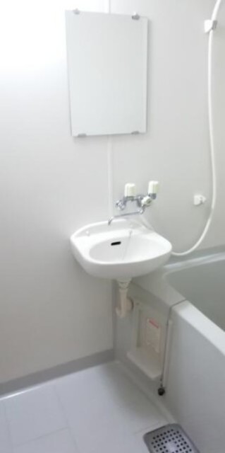 バス・シャワールーム　バスルーム