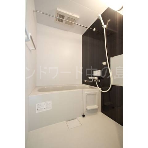 バス・シャワールーム　詳細は、ウィンドワード中の島店までご相談下さい。
