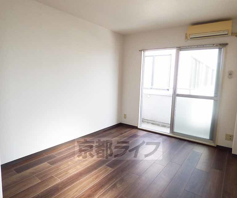 居室・リビング　広々しています。