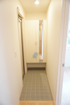 玄関　シンプルで使いやすい玄関です