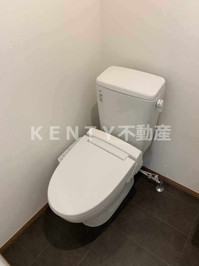 トイレ　清潔感のあるトイレです