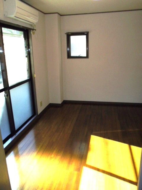 居室・リビング　MAN巣鴨　豊島区北大塚１