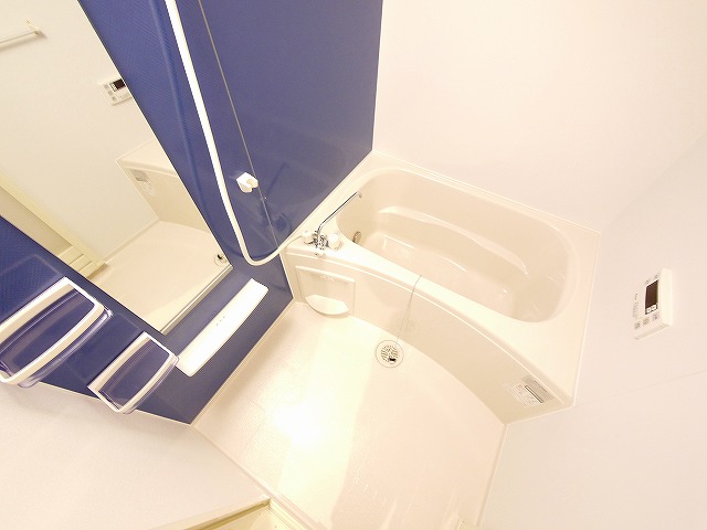 バス・シャワールーム　お風呂です