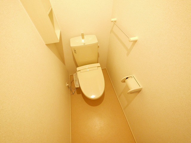 トイレ　コンパクトで使いやすいトイレです