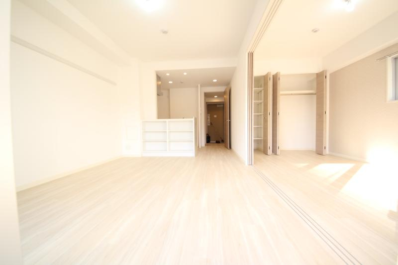 居室・リビング　ゆったり過ごせる居間です