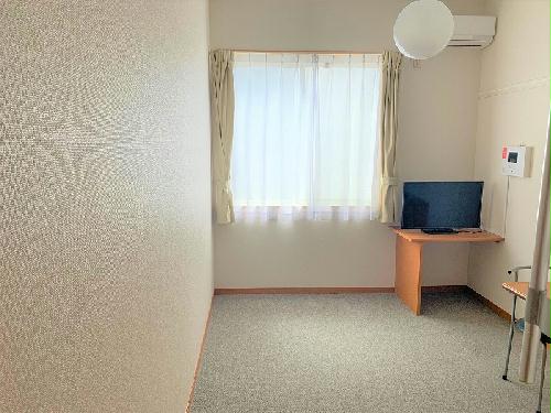 居室・リビング　「同タイプの部屋の写真です」「現況優先」