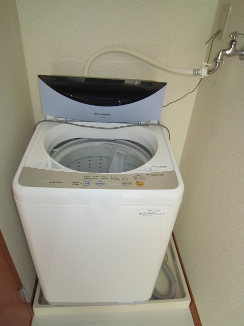 その他設備　室内洗濯機付き※機種はお部屋によって異なります