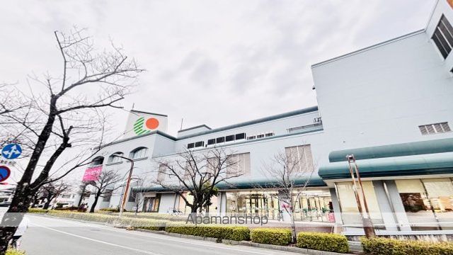 ショッピングセンター　サンリブシティくまなん（ショッピングセンター）まで500m