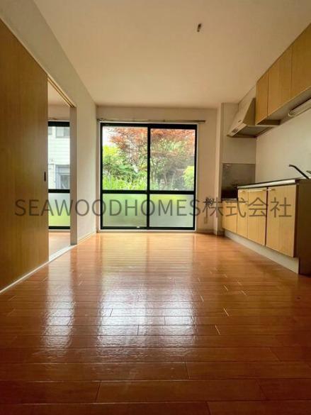 居室・リビング　日当たり良好◎明るく気持ちのいいお部屋です。