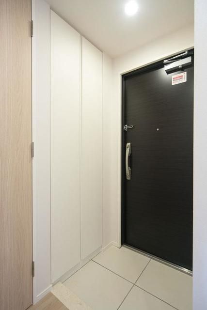 玄関　同タイプ部屋　参考写真です