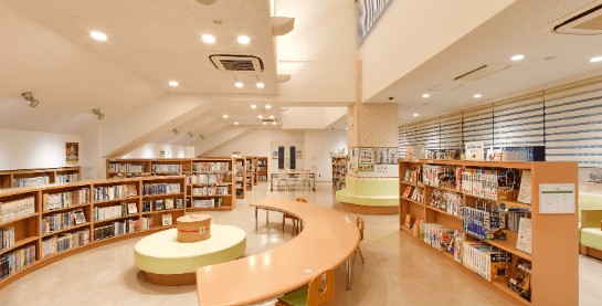 図書館　台東区立中央図書館浅草橋分室（図書館）まで754m