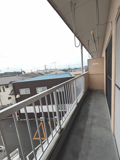 バルコニー　南東向きで日当たり良好☆