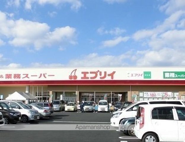 スーパー　（株）エブリイ／川口店（スーパー）まで363m