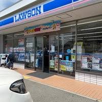 コンビニ　ローソン豊中立花町三丁目店（コンビニ）まで302m