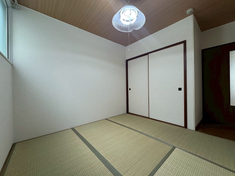 その他部屋・スペース　寝室です。部屋をどう使うかはあなた次第です！