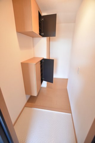 玄関　別号室の画像です。ご参考下さい