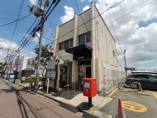 郵便局　美原余部郵便局（郵便局）まで832m