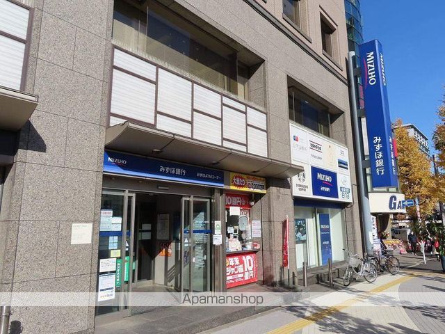 銀行　（株）みずほ銀行／大塚支店（銀行）まで134m