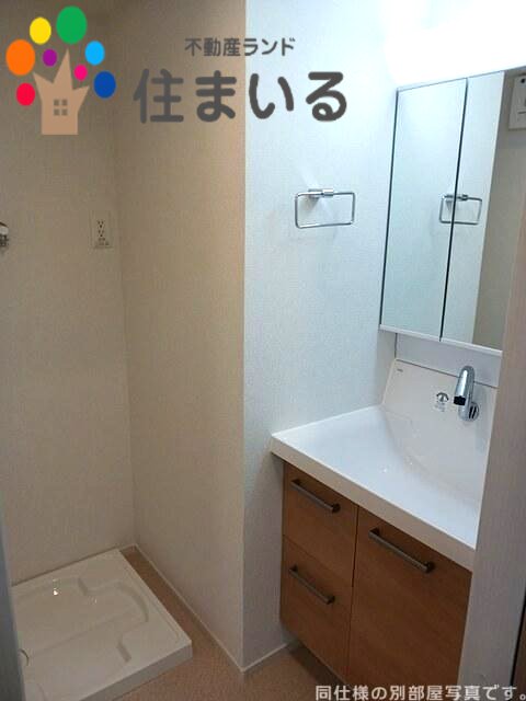 洗面設備　※写真は同社同型タイプとなります