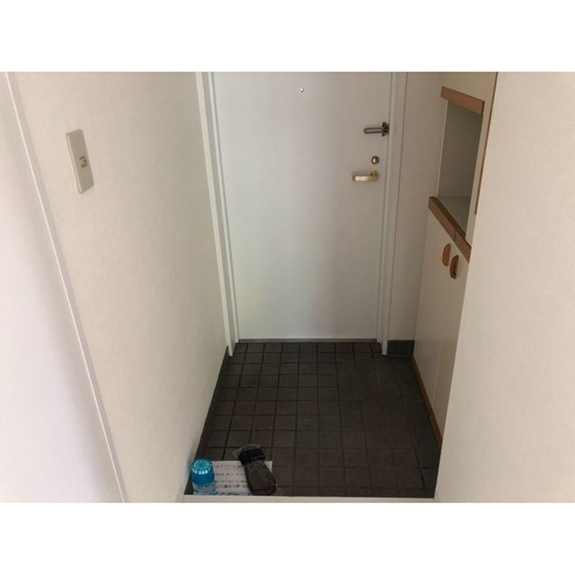 玄関　シューズＢＯＸあり