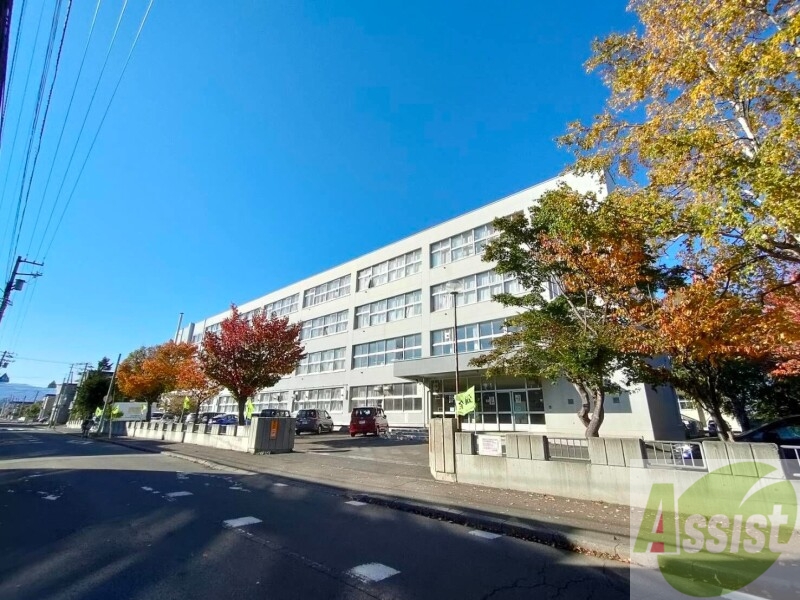 小学校　札幌市立元町北小学校（小学校）まで799m
