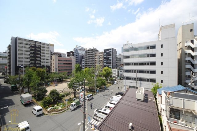 眺望　ロイヤルハイツ江戸堀西公園