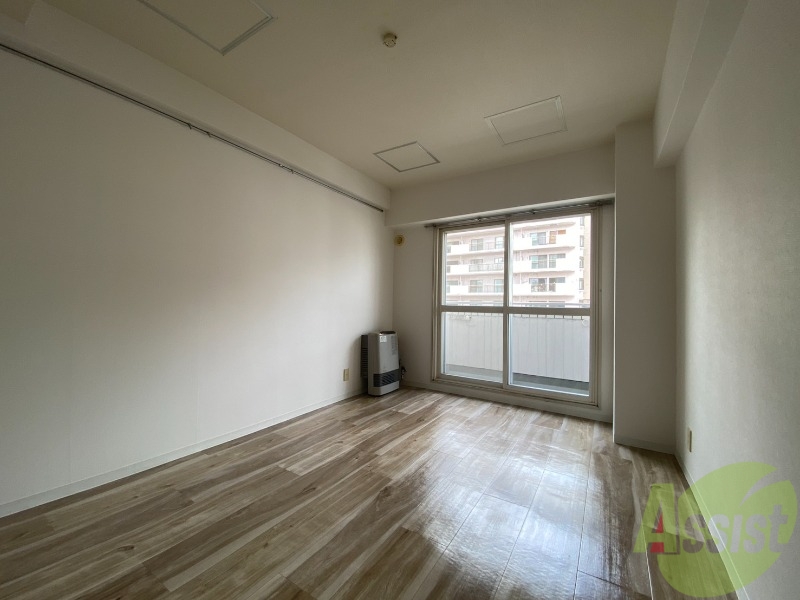 居室・リビング　広くてキレイなお部屋が広がっていて、充実した生活が送れそう。
