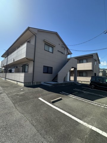 アゼリア浜田Aの外観写真