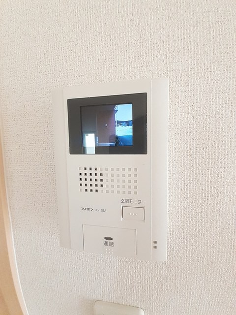 セキュリティ　TVインターホン付きで安心です●