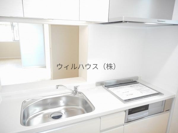フルール・ド・スリジエのキッチン写真