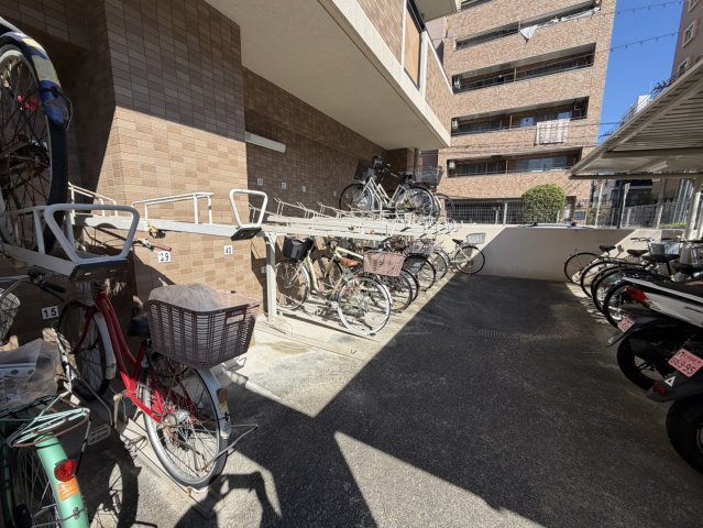 アンビエント江坂IIの外観写真