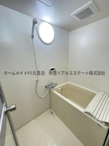 バス・シャワールーム　同建物別号室
