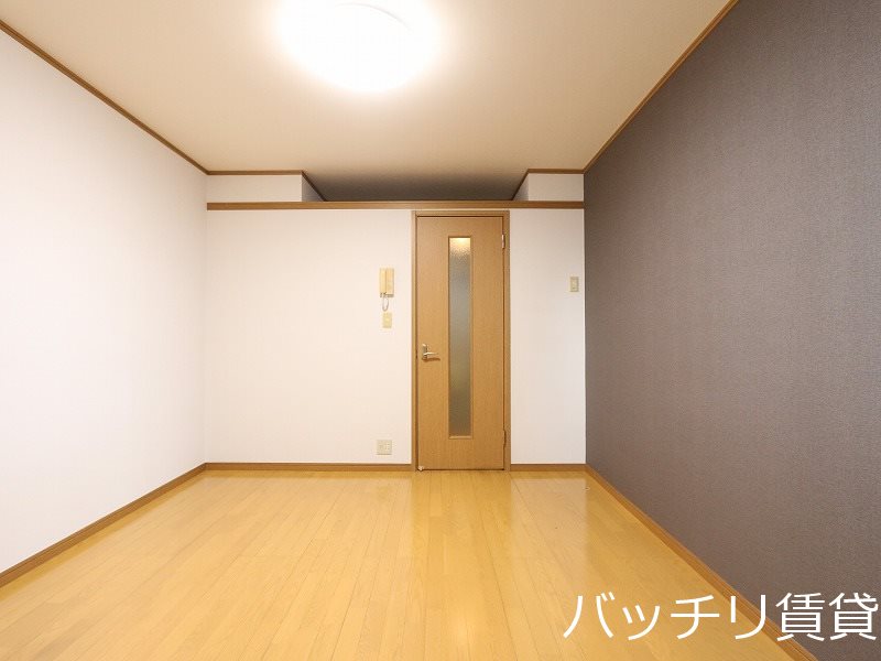 居室・リビング　別号室写真のため、現況を優先いたします。